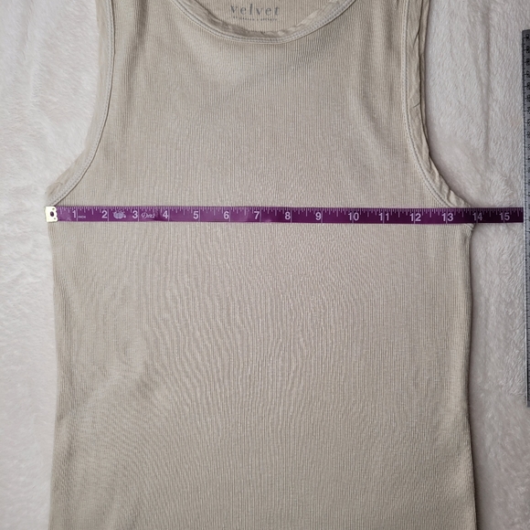 NWOT Velvet by Graham & Spencer Beige Ribbed Tank Top Size Small - Picture 3 of 12
